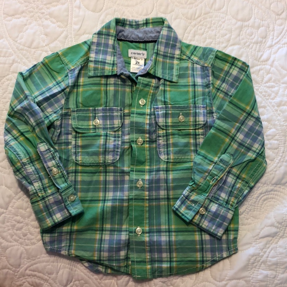 Soft & Lightweight Plaid Carter’s 2T Button Up